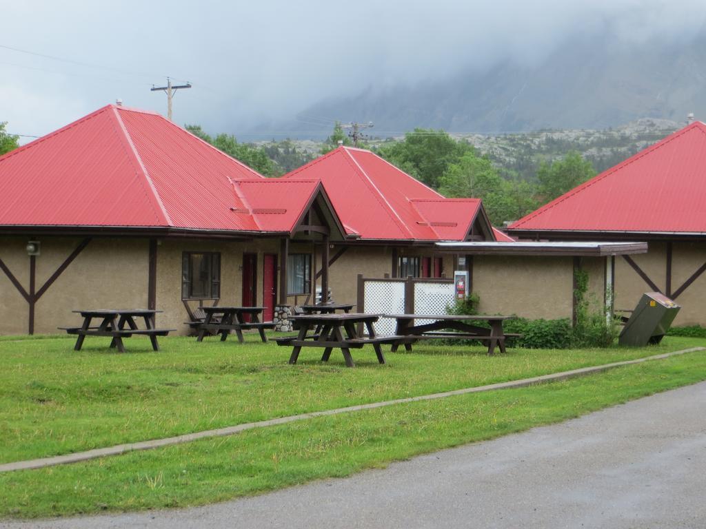 Aspen Village Waterton Park Exterior foto