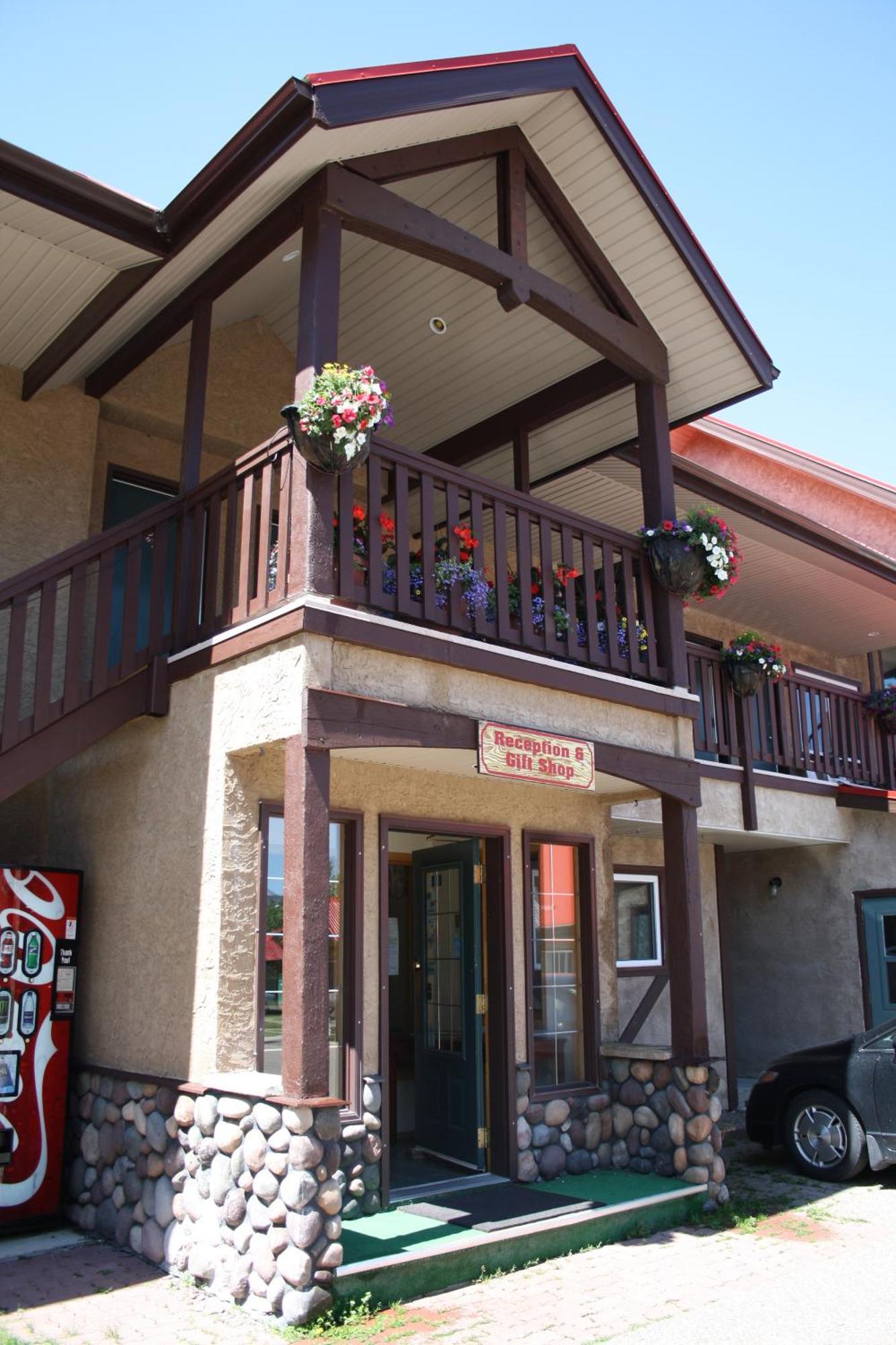 Aspen Village Waterton Park Exterior foto